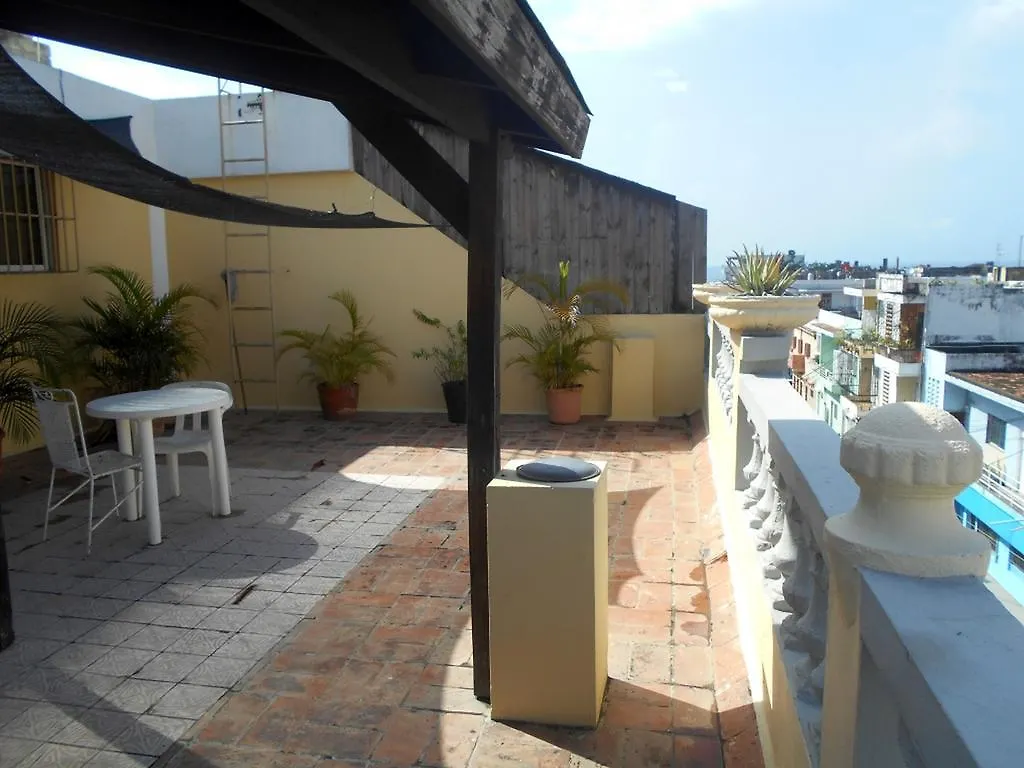 Hostal Condo-Parque Santo Domingo